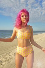 Load image into Gallery viewer, Country Club Trifle Top