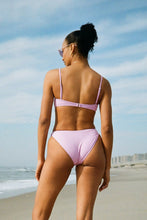 Load image into Gallery viewer, Lavender Rockaway Top