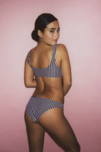 Load image into Gallery viewer, Raya Lucille Bottom