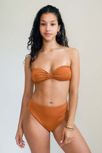 Load image into Gallery viewer, Honey Rockaway Top