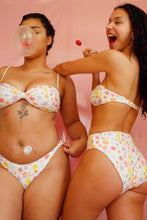 Load image into Gallery viewer, Sunday Girl Trifle Bottom