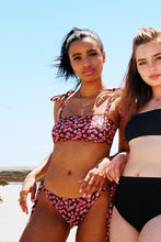 Load image into Gallery viewer, Mon Cherry String Bottom