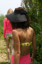 Load image into Gallery viewer, Piña Polka Halter Top